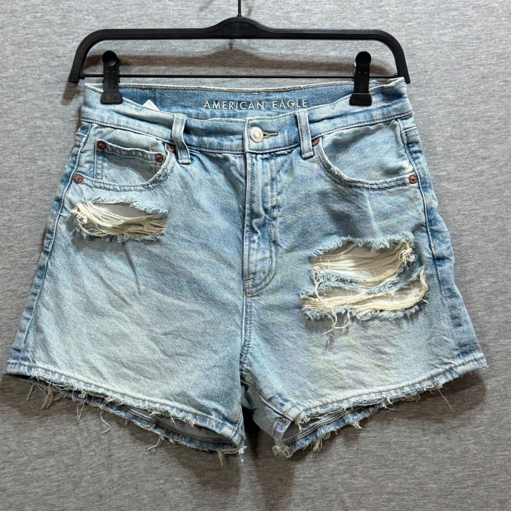American Eagle Denim Shorts Women 4 Light Wash Distressed Strigid High Waisted